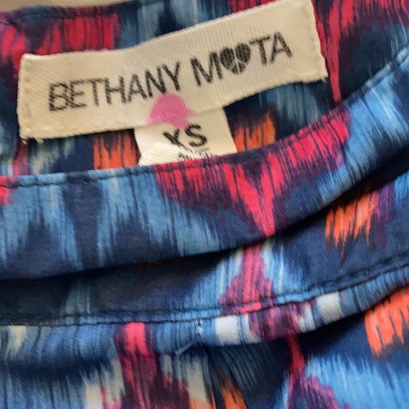 Bethany Mota skirt with zipper detail - Picture 4 of 4